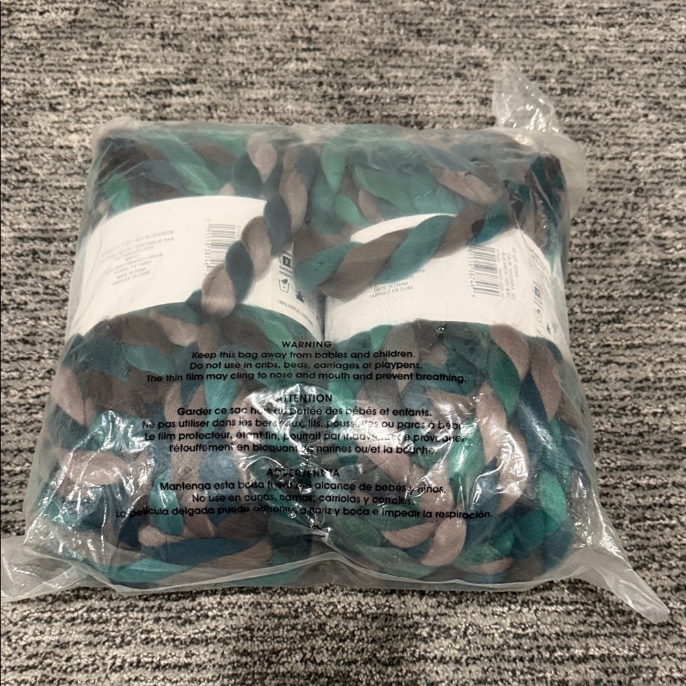 Multicolor Braided Yarn Bundle